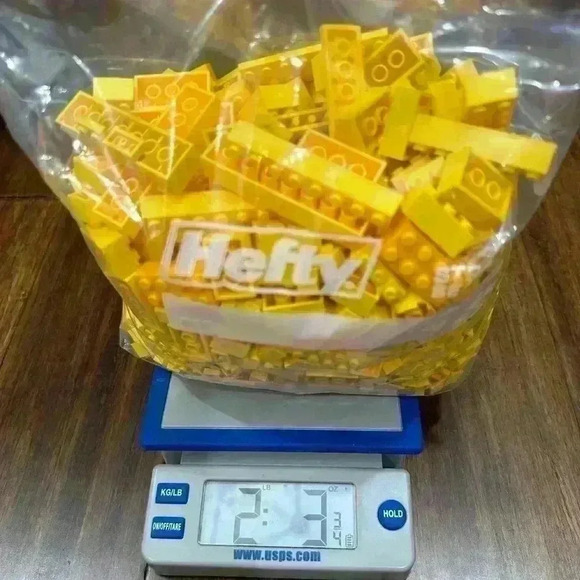 Lego Bag of miscellaneous yellow pieces - Picture 3 of 3